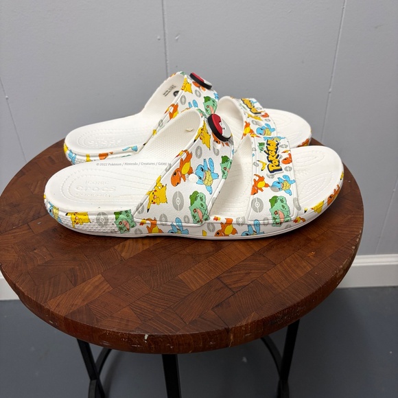 Crocs Pokemon Classic Sandals unisex M8 W10 - Picture 4 of 8